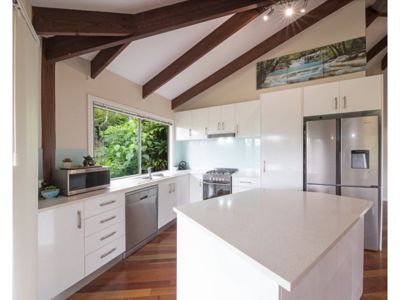 442 Sugarloaf Road, Riordanvale QLD 4800