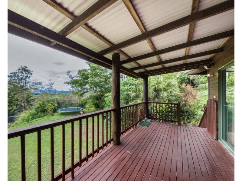 442 Sugarloaf Road, Riordanvale QLD 4800