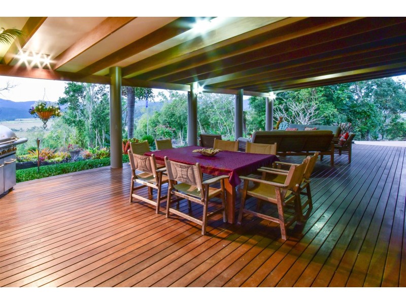 97 Muller Road, Myrtlevale QLD 4800