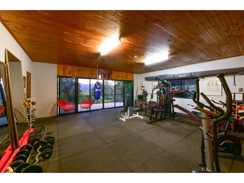 97 Muller Road, Myrtlevale QLD 4800