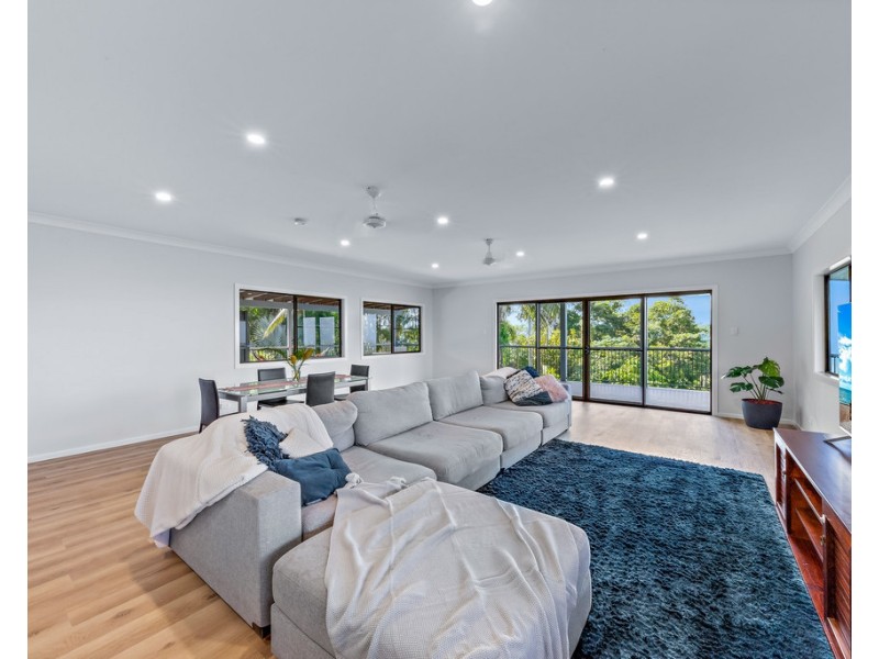 127 Staniland Drive, Strathdickie QLD 4800