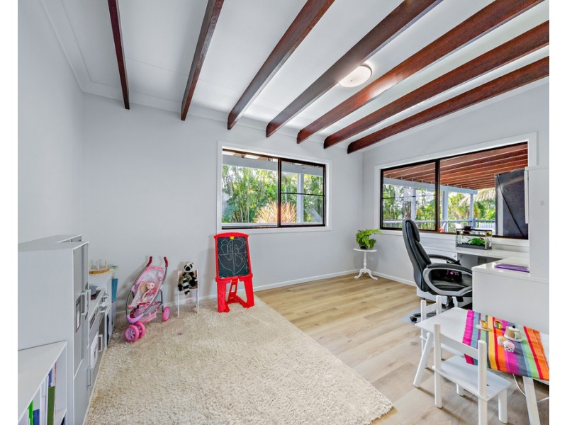 127 Staniland Drive, Strathdickie QLD 4800