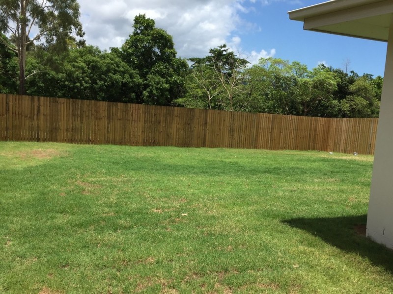 26 Trader Crescent, Cannonvale QLD 4802