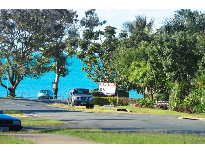 14/16 Beach Road, Cannonvale QLD 4802
