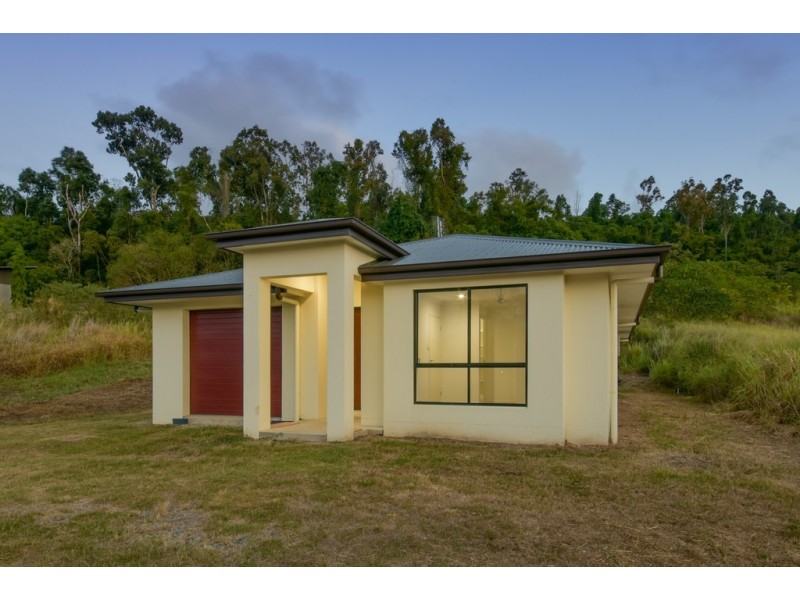 47 South Molle Boulevard, Cannonvale QLD 4802