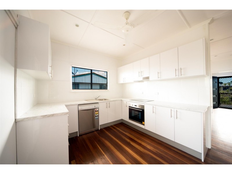 12 Philip Street, Proserpine QLD 4800