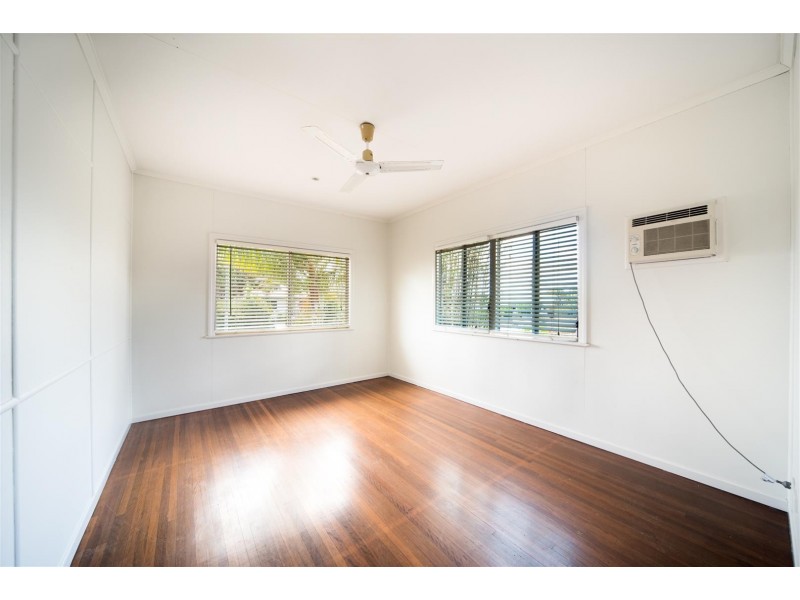 12 Philip Street, Proserpine QLD 4800