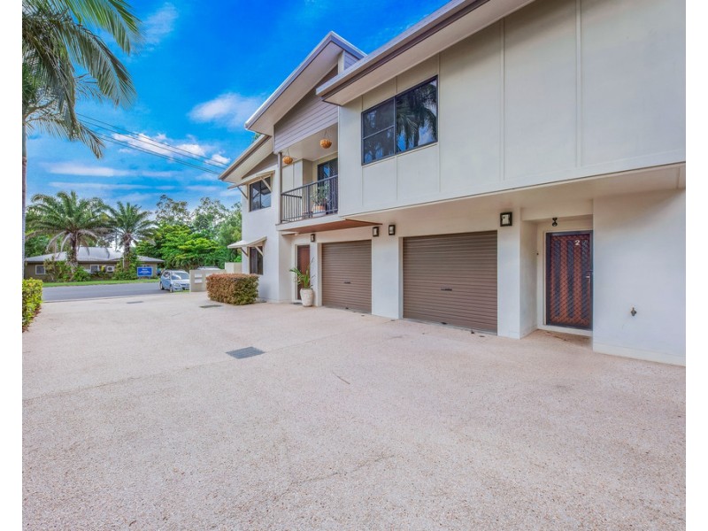 2/16 Schnapper Street, Cannonvale QLD 4802