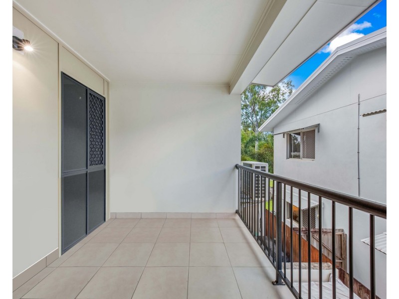 2/16 Schnapper Street, Cannonvale QLD 4802
