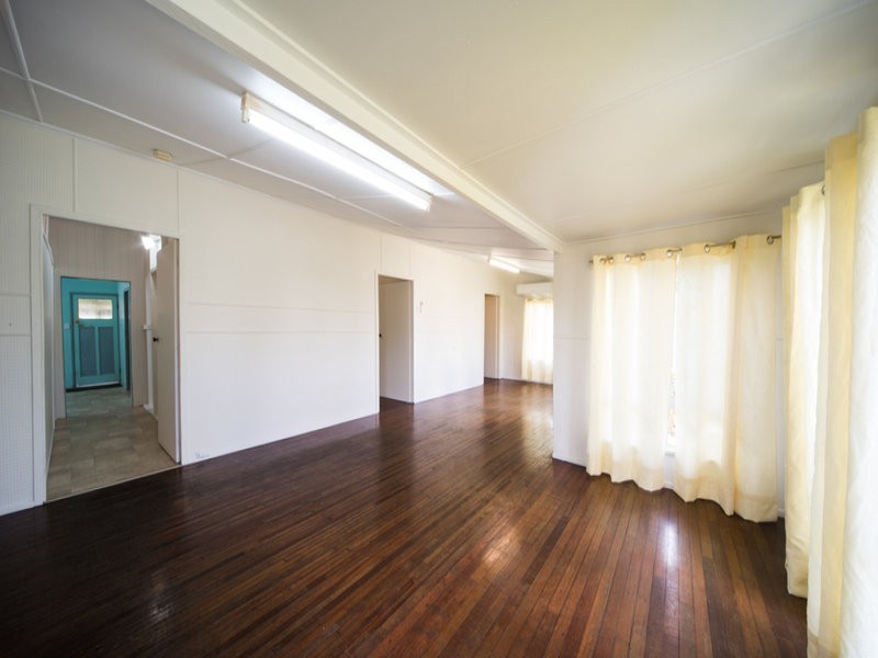 3 Faust Street, Proserpine QLD 4800