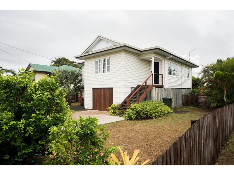 15 Philip Street, Proserpine QLD 4800