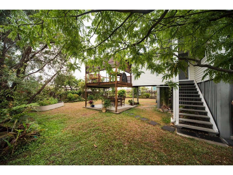 15 Philip Street, Proserpine QLD 4800