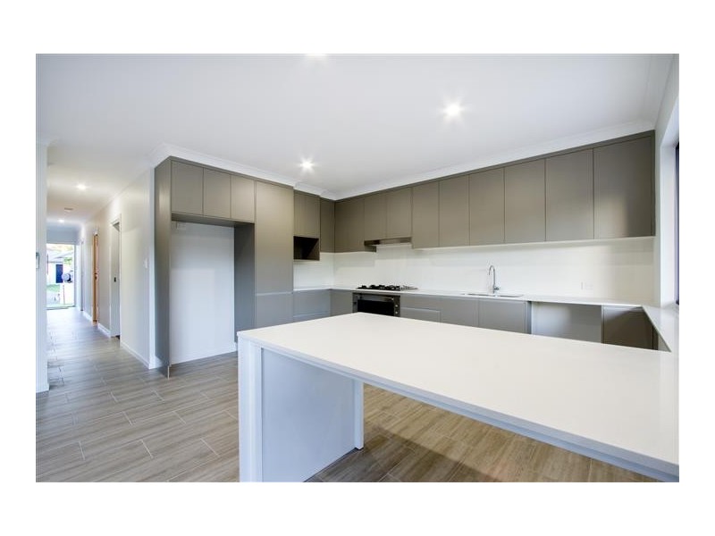 42 Abell Road, Cannonvale QLD 4802