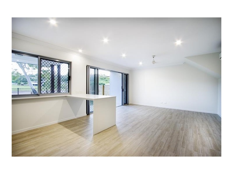 42 Abell Road, Cannonvale QLD 4802