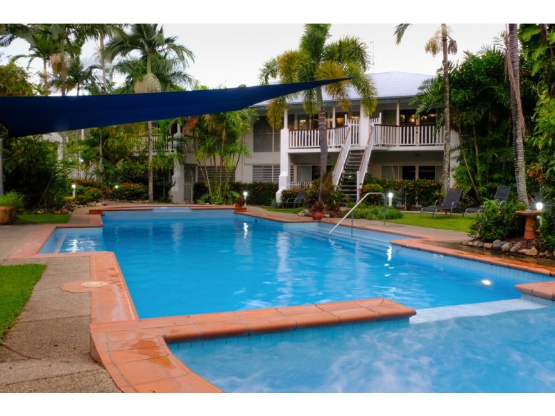 10/2 Erromango Drive, Jubilee Pocket QLD 4802