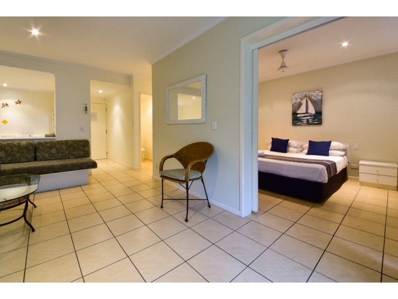 10/2 Erromango Drive, Jubilee Pocket QLD 4802