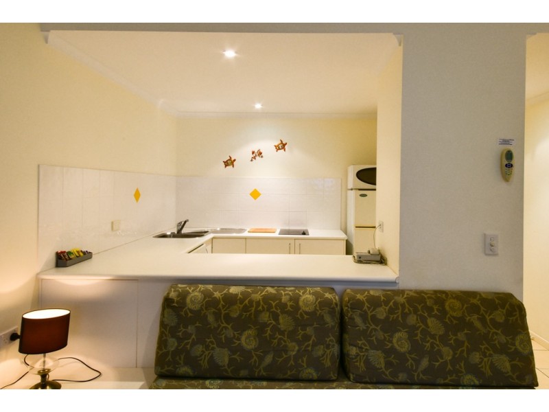 10/2 Erromango Drive, Jubilee Pocket QLD 4802