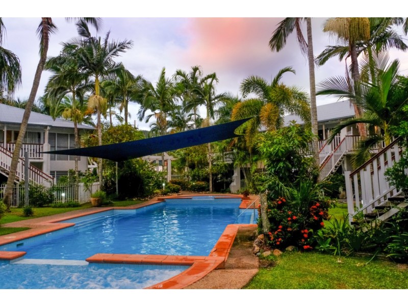 10/2 Erromango Drive, Jubilee Pocket QLD 4802