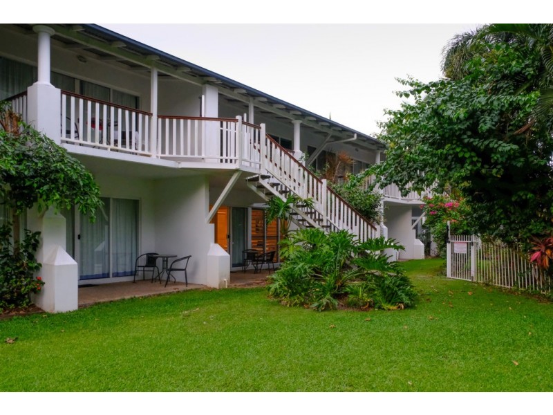 10/2 Erromango Drive, Jubilee Pocket QLD 4802