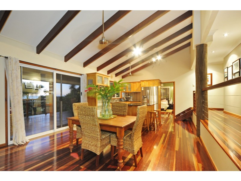 35 Jones Road, Cannonvale QLD 4802