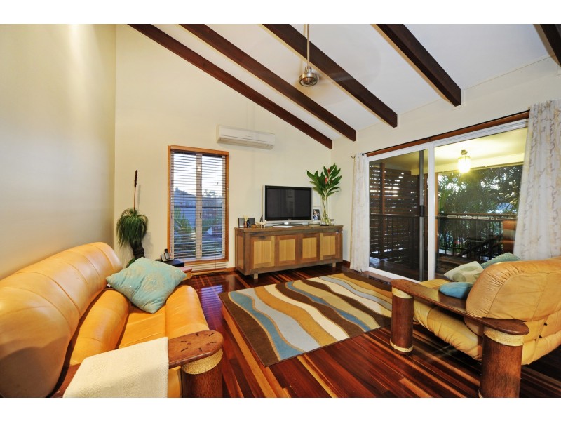 35 Jones Road, Cannonvale QLD 4802