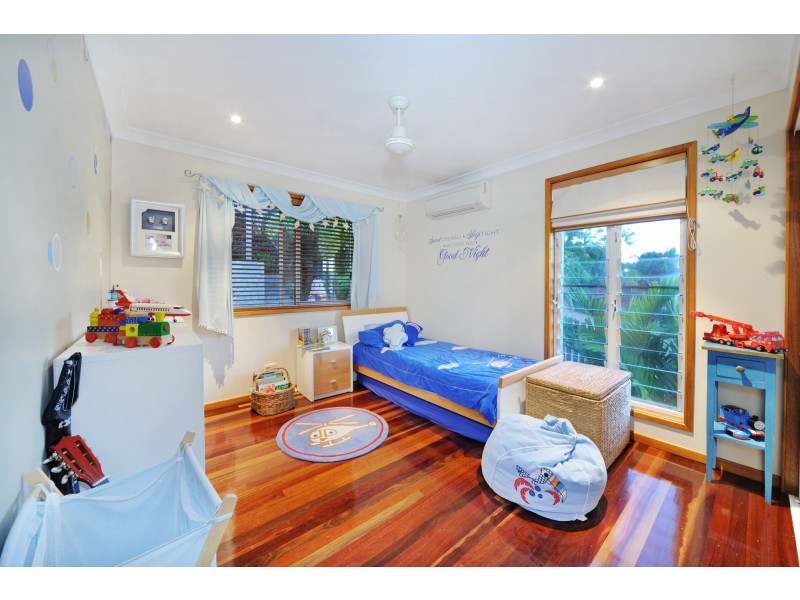 35 Jones Road, Cannonvale QLD 4802