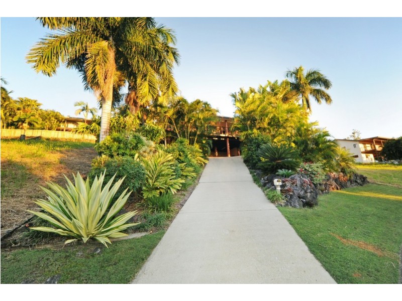 35 Jones Road, Cannonvale QLD 4802
