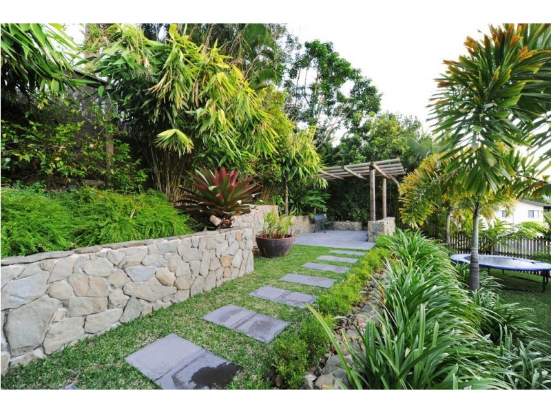 35 Jones Road, Cannonvale QLD 4802