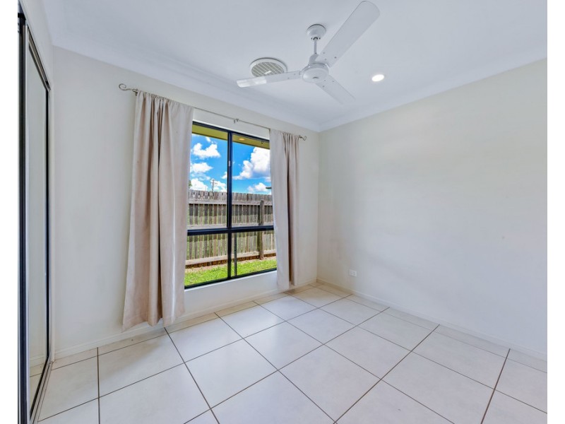 1and2/62 South Molle Boulevard, Cannonvale QLD 4802