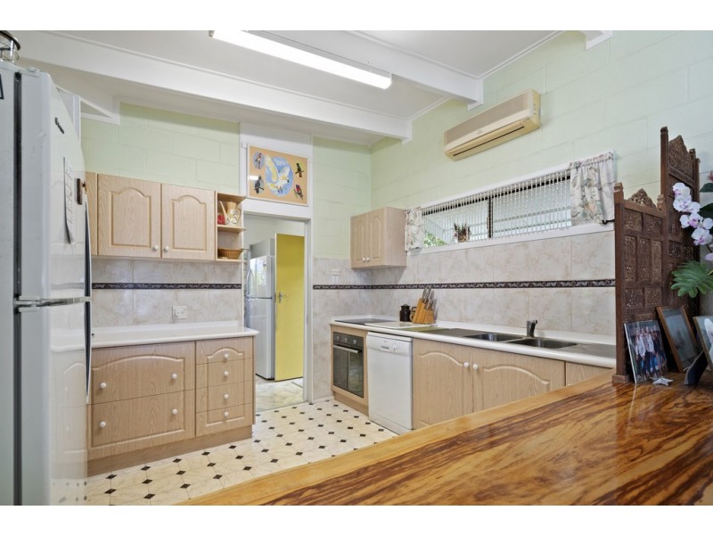 5 Shutehaven Close, Shute Harbour QLD 4802