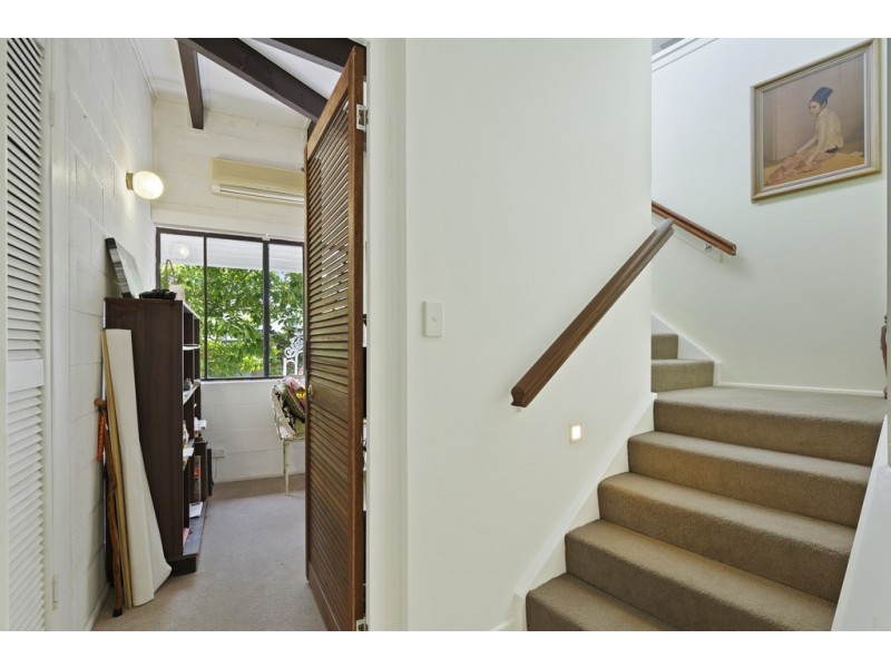 5 Shutehaven Close, Shute Harbour QLD 4802