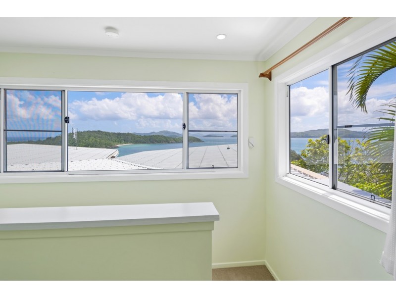 5 Shutehaven Close, Shute Harbour QLD 4802