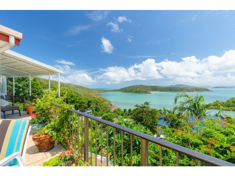 5 Shutehaven Close, Shute Harbour QLD 4802