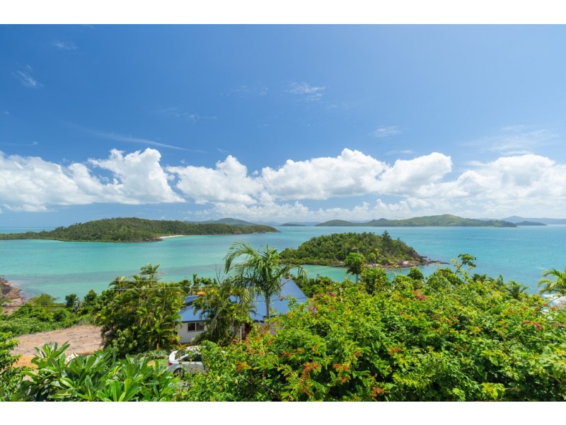 5 Shutehaven Close, Shute Harbour QLD 4802