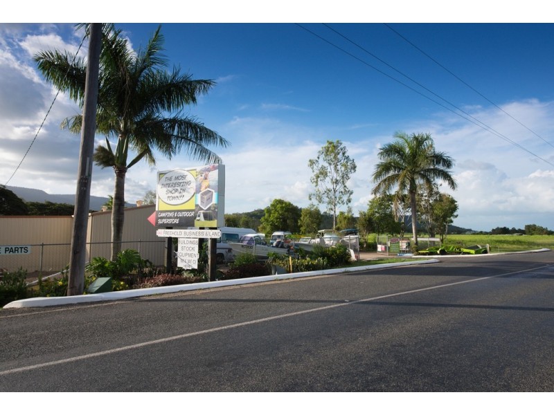 1681 Shute Harbour Road, Cannonvale QLD 4802