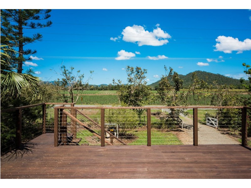 215 Strathdickie Road, Strathdickie QLD 4800