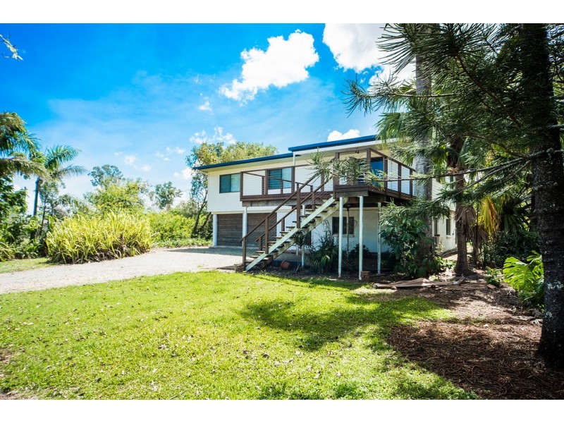 215 Strathdickie Road, Strathdickie QLD 4800