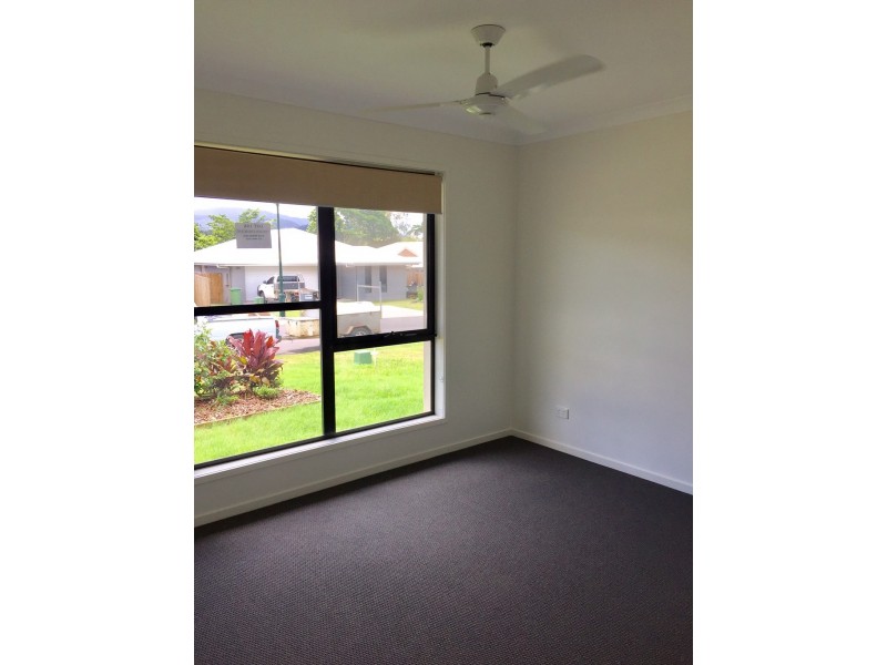 19 Trader, Cannonvale QLD 4802