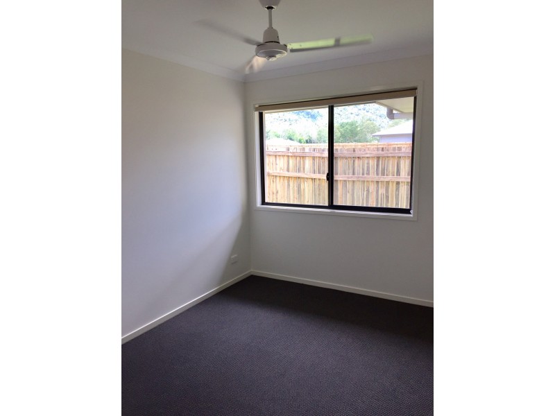19 Trader, Cannonvale QLD 4802