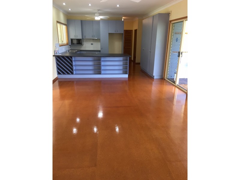 10 Arundel Court, Cannonvale QLD 4802