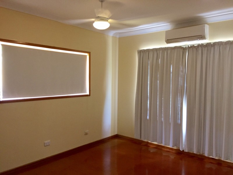 10 Arundel Court, Cannonvale QLD 4802