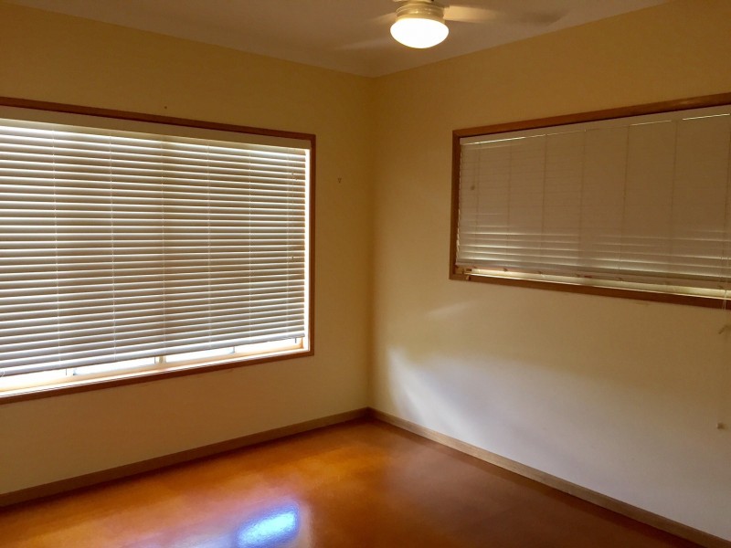 10 Arundel Court, Cannonvale QLD 4802