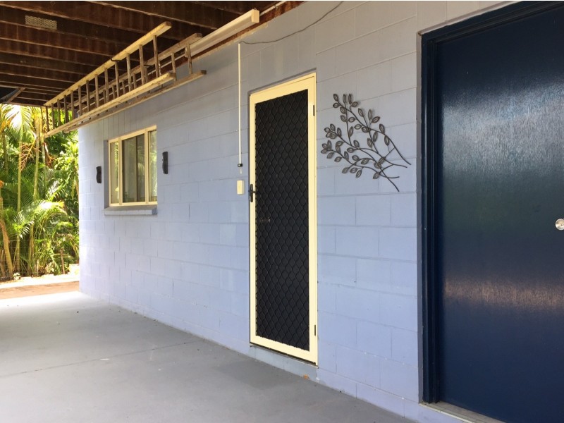 10 Arundel Court, Cannonvale QLD 4802