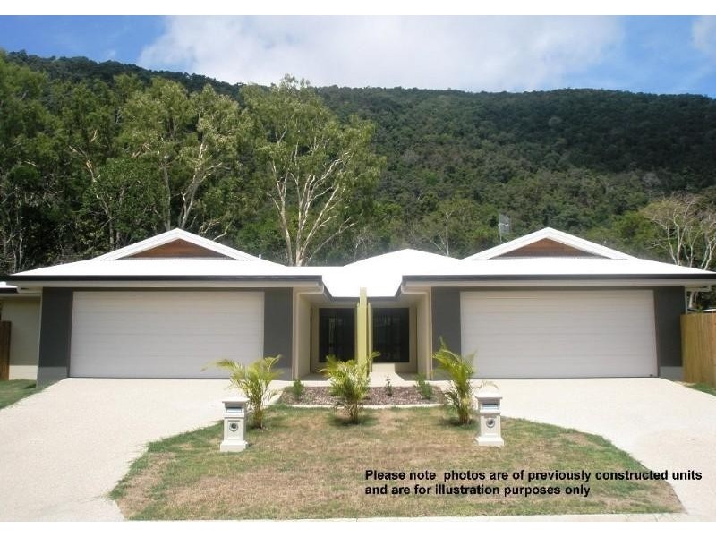 2/62 South Molle Boulevard, Cannonvale QLD 4802
