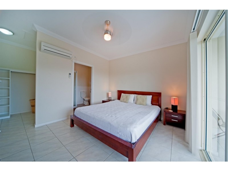 60/21 Shute Harbour Road, Cannonvale QLD 4802