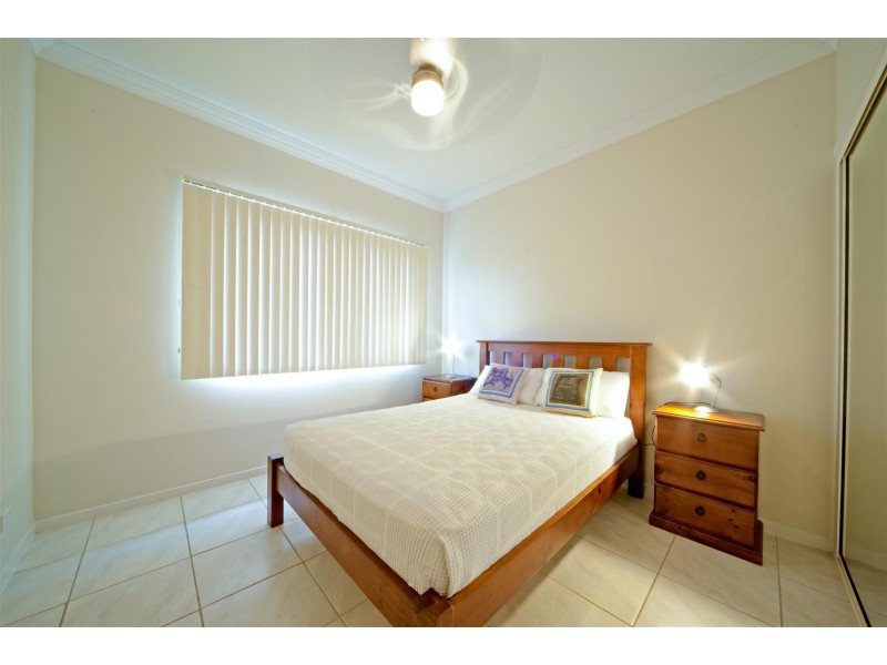 60/21 Shute Harbour Road, Cannonvale QLD 4802