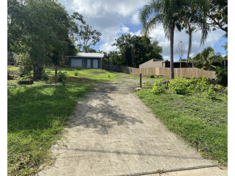 148 – 150 Shute Harbour Road, Cannonvale QLD 4802