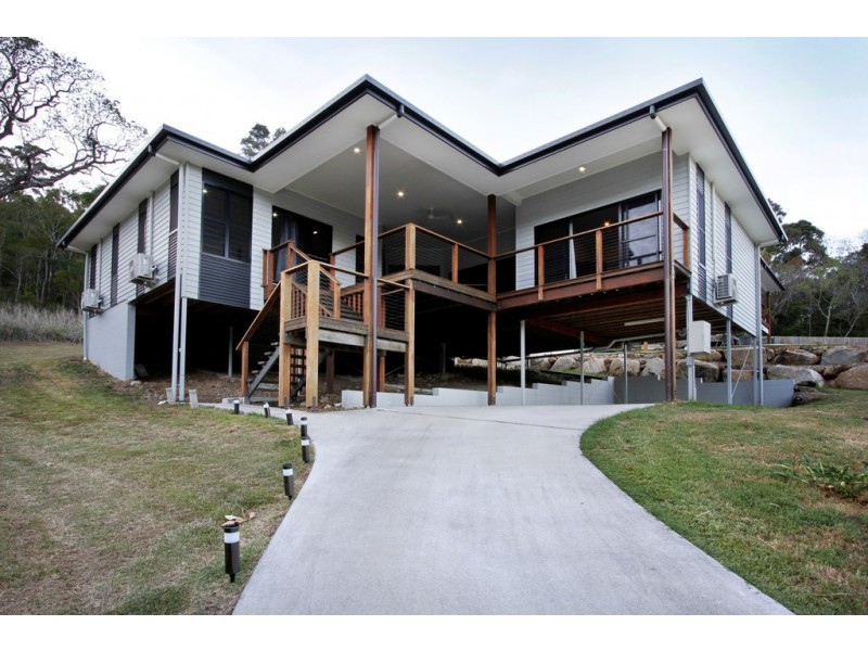 1 Armada Crescent, Jubilee Pocket QLD 4802