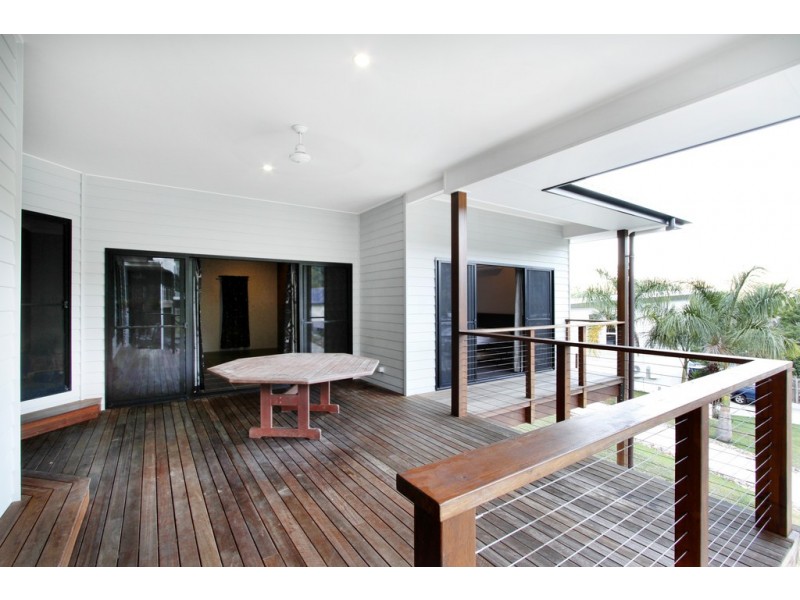 1 Armada Crescent, Jubilee Pocket QLD 4802