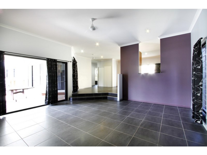 1 Armada Crescent, Jubilee Pocket QLD 4802